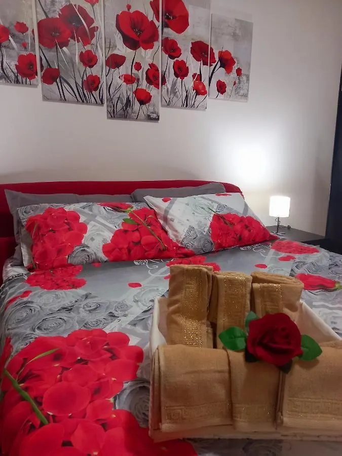 Apartment Appartamento La Laguna Santa Giusta Italy