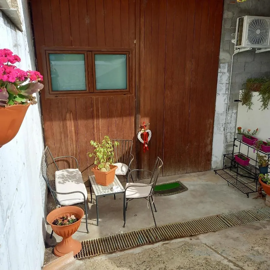 Apartment Appartamento La Laguna Santa Giusta Italy
