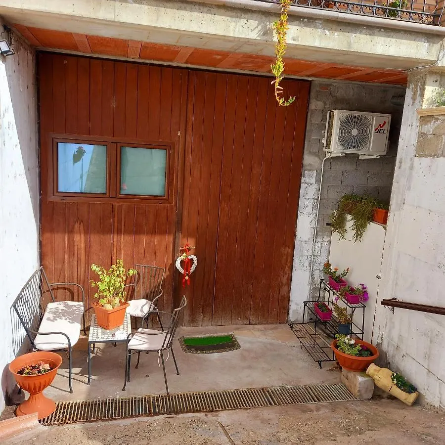 Appartamento La Laguna Santa Giusta Apartment